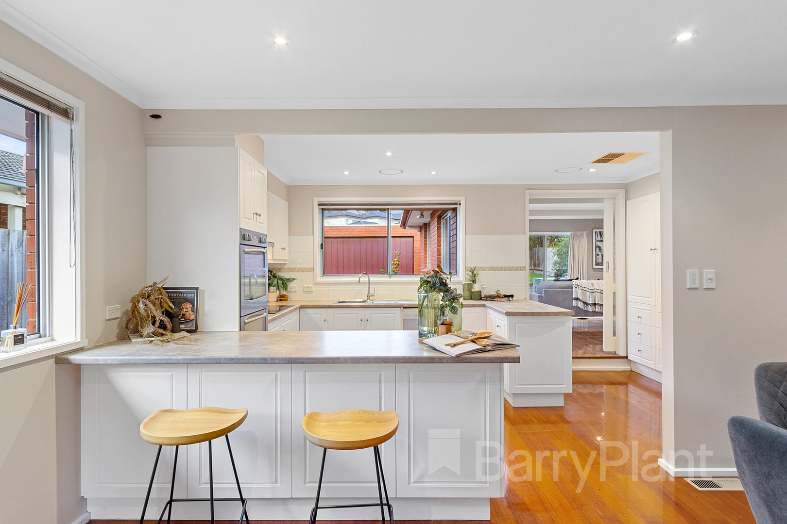 82 Raheen Avenue, Wantirna, VIC 3152, Wantirna - Thumbnail 3