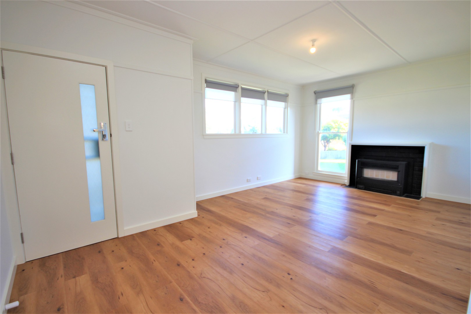 82 The Boulevard, Norlane, VIC 3214, Norlane - Thumbnail 2