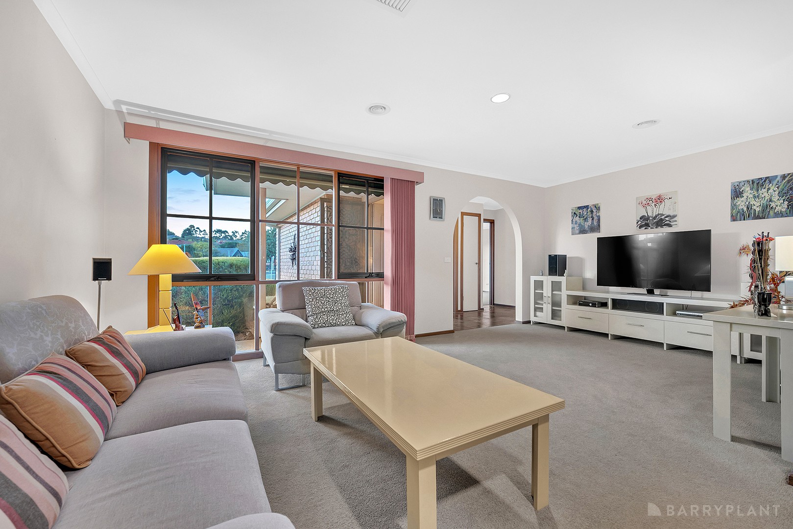 82 Thomas Mitchell Drive, Endeavour Hills, VIC 3802, Endeavour Hills - Thumbnail 3