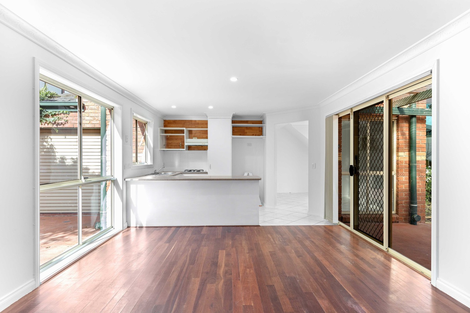82 Yeats Drive, Delahey, VIC 3037, Delahey - Thumbnail 4