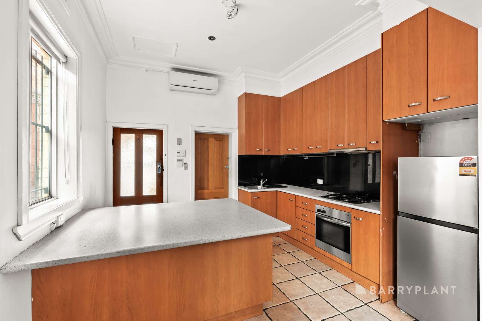 825A High Street, Thornbury, VIC 3071 - Thumbnail 1 - 01/09/2026