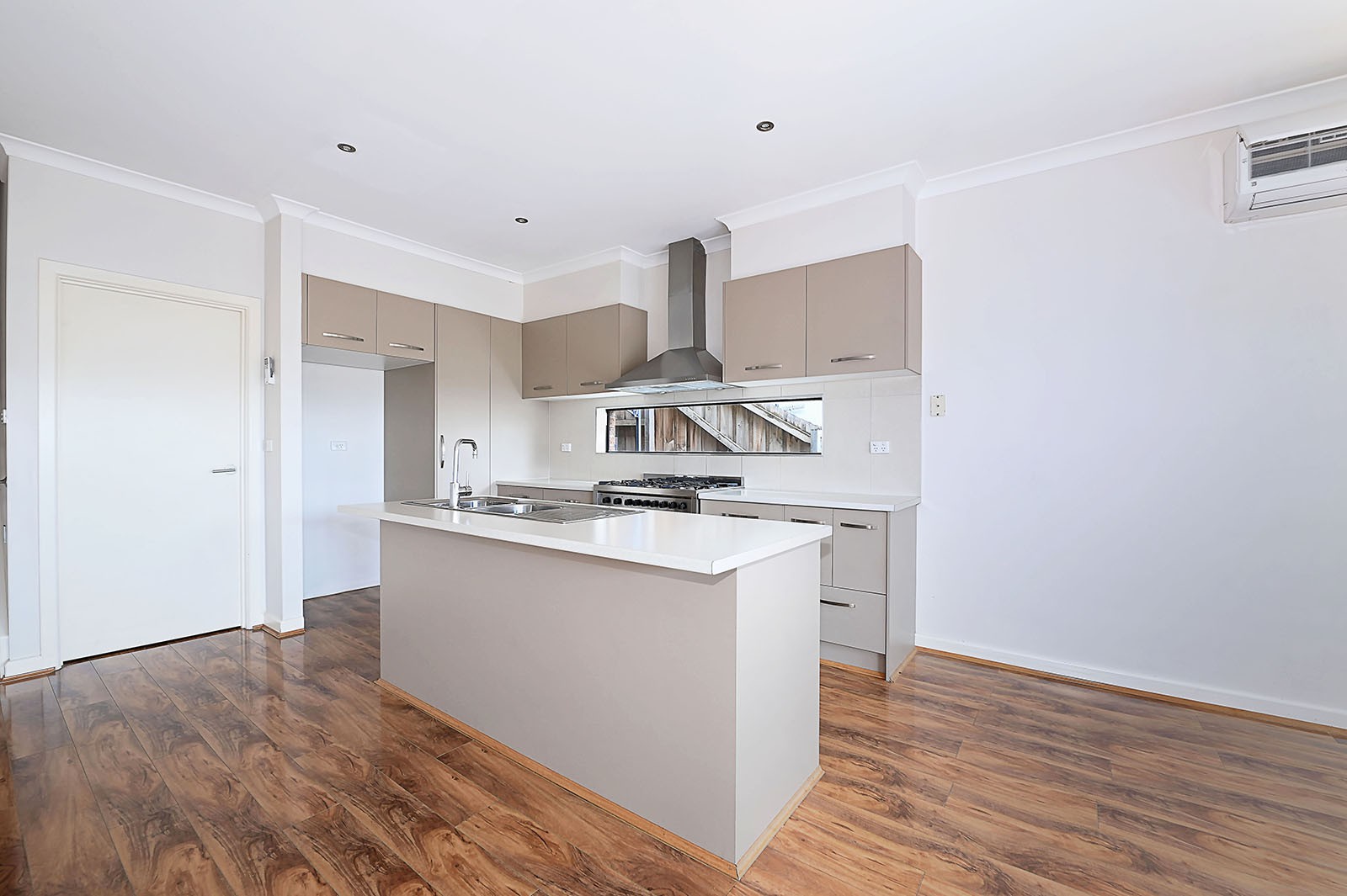 82A Marigold Crescent, Gowanbrae, VIC 3043, Gowanbrae - Thumbnail 2