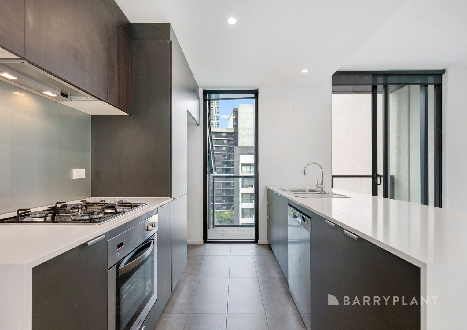 83/801 Bourke Street, Docklands, VIC 3008, Docklands - Thumbnail 2