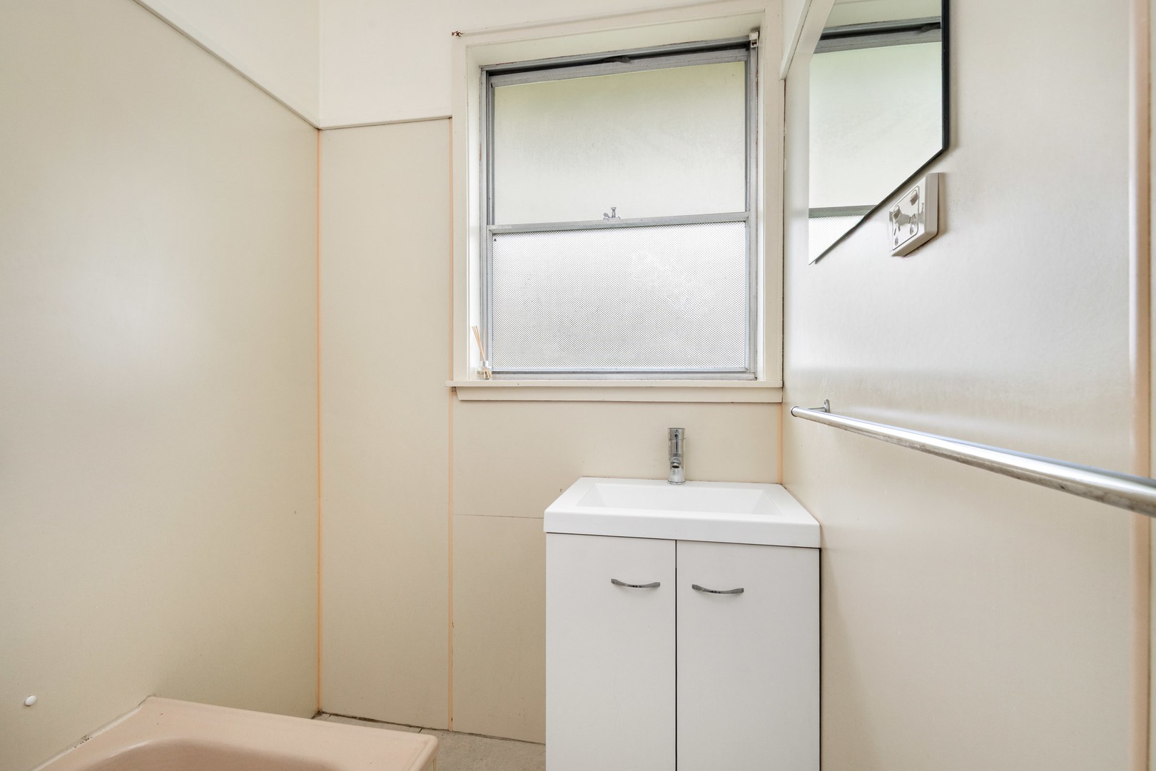 83 Goldsworthy Road, Corio, VIC 3214, Corio - Thumbnail 8