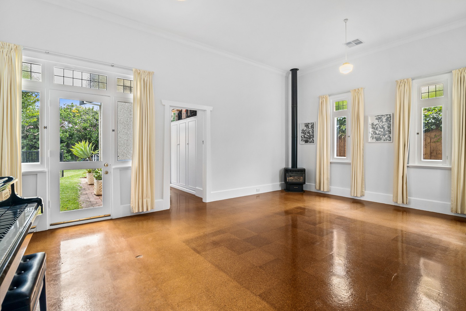 83 Hewitt AvenueToorak Gardens, SA 5065  - Leased, Toorak Gardens - Thumbnail 5