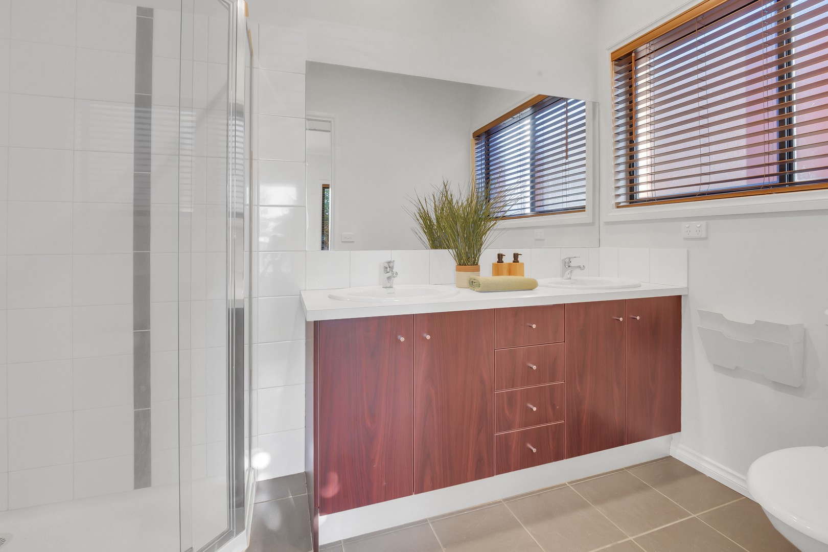 83 Mareeba Way, Craigieburn, VIC 3064, Craigieburn - Thumbnail 8