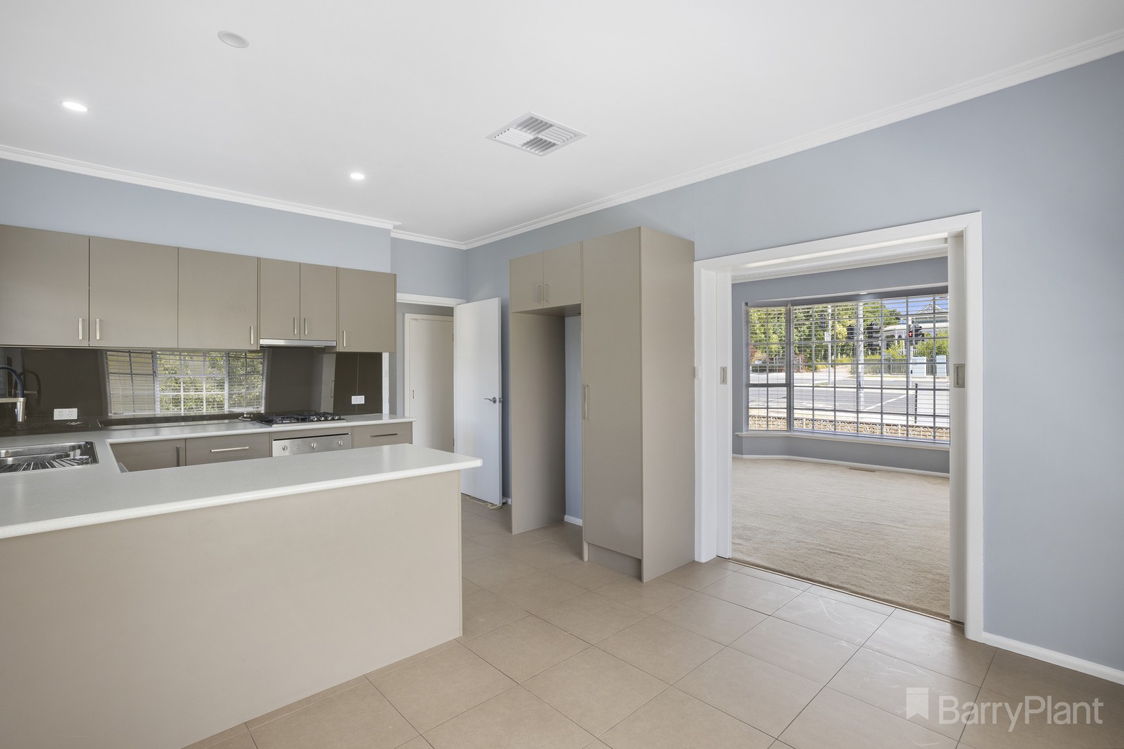 83 McIvor Road, East Bendigo, VIC 3550 - Thumbnail 2 - 23/12/2021