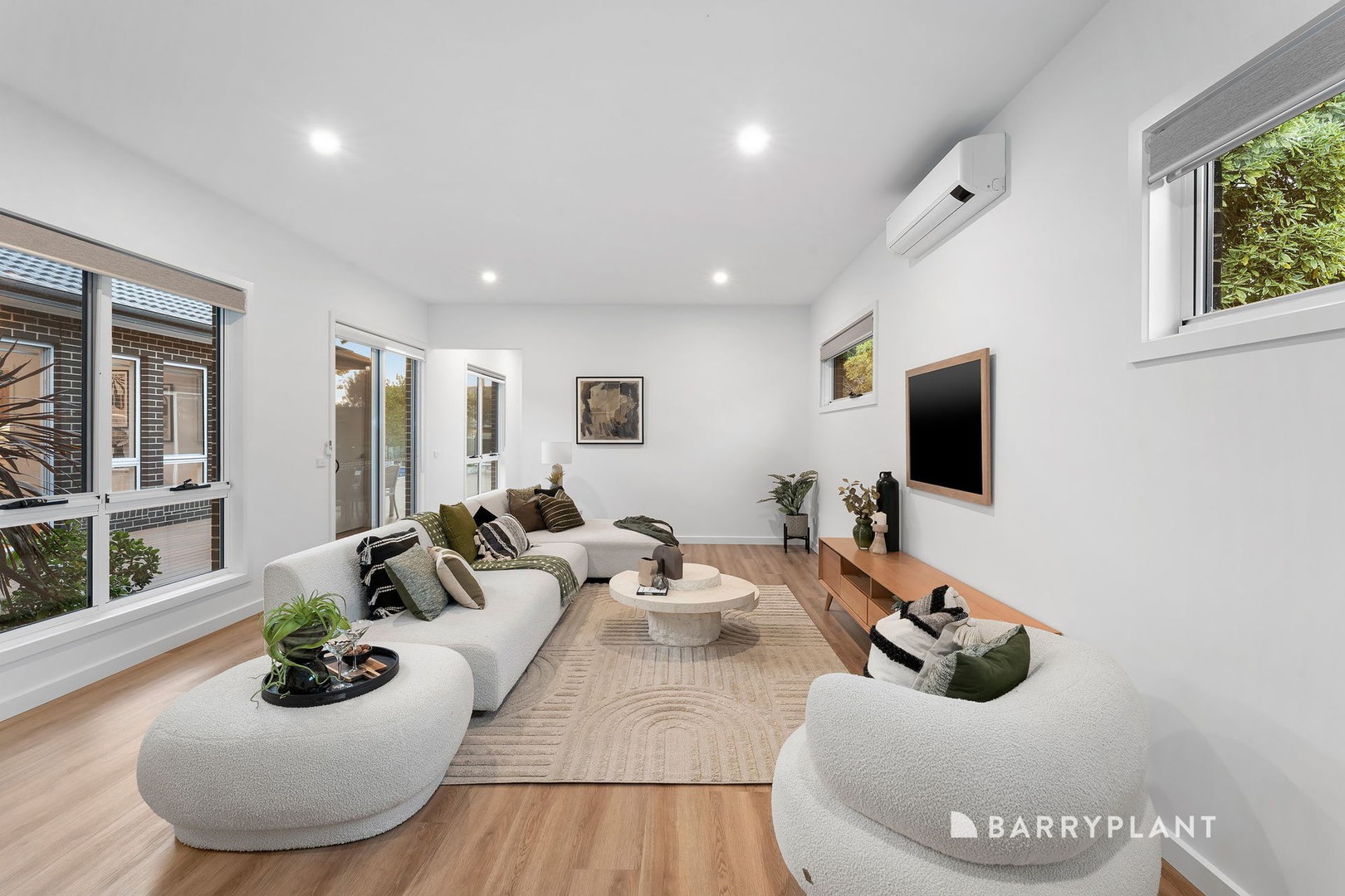 83 Norma Crescent, Knoxfield, VIC 3180 - Thumbnail 2 - 22/04/2026