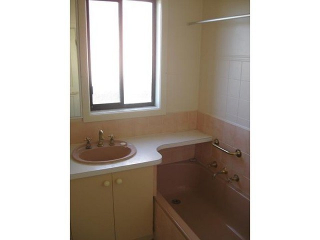 83 Ogilvie Street, Essendon, VIC 3040, Essendon - Thumbnail 3