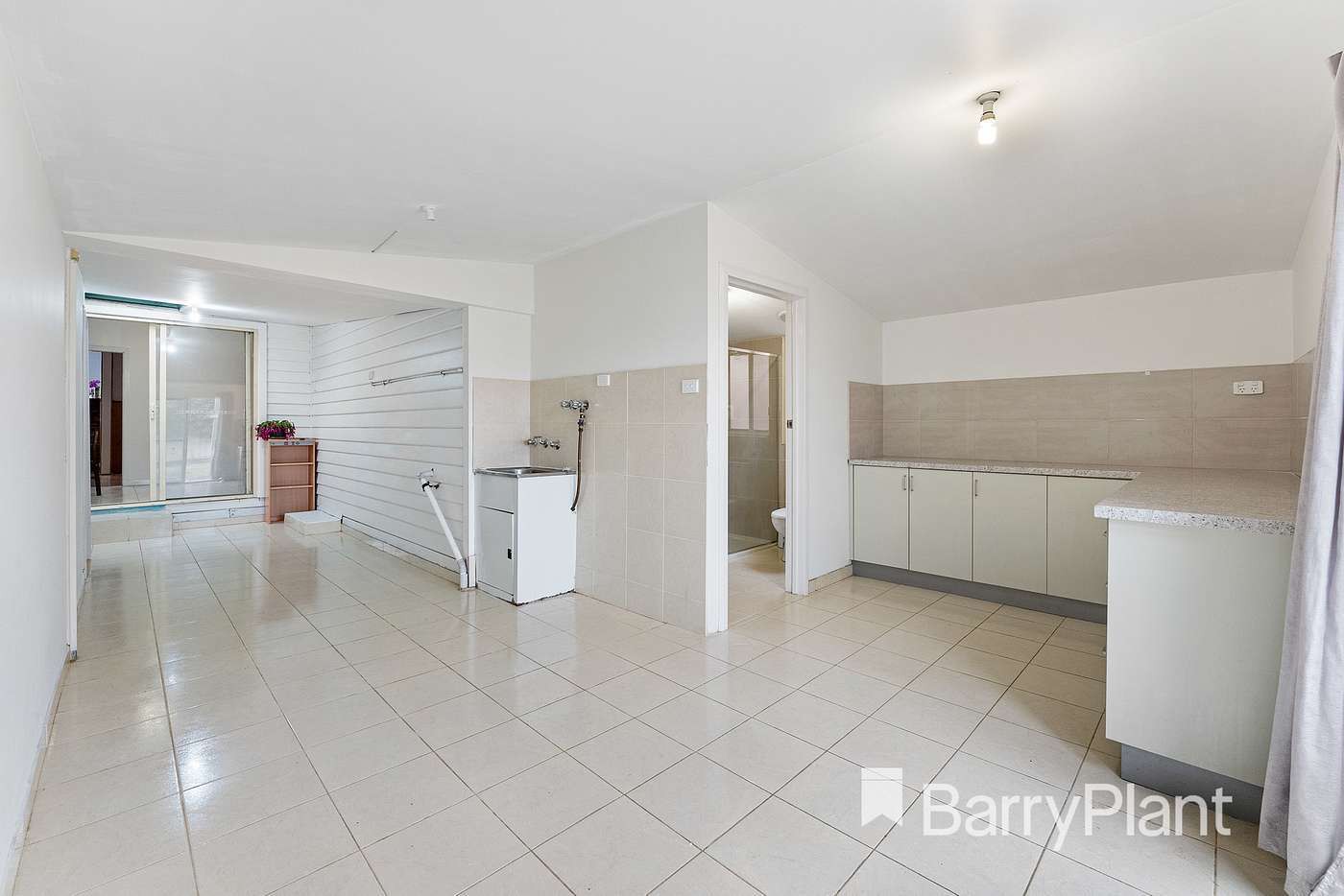 83 Vincent Avenue, St Albans, VIC 3021, St Albans - Thumbnail 5