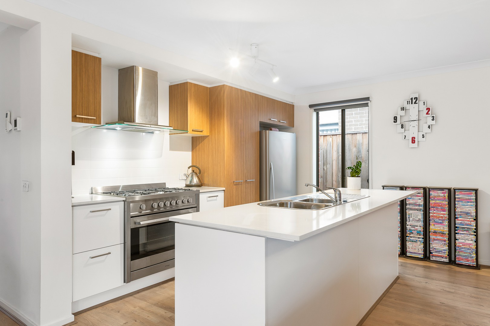 83 Wallaroo Way, Doreen, VIC 3754, Doreen - Thumbnail 2