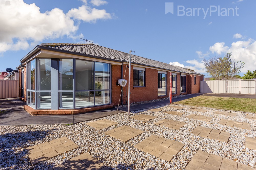 83 Willowgreen Way, Point Cook, VIC 3030, Point Cook - Thumbnail 5