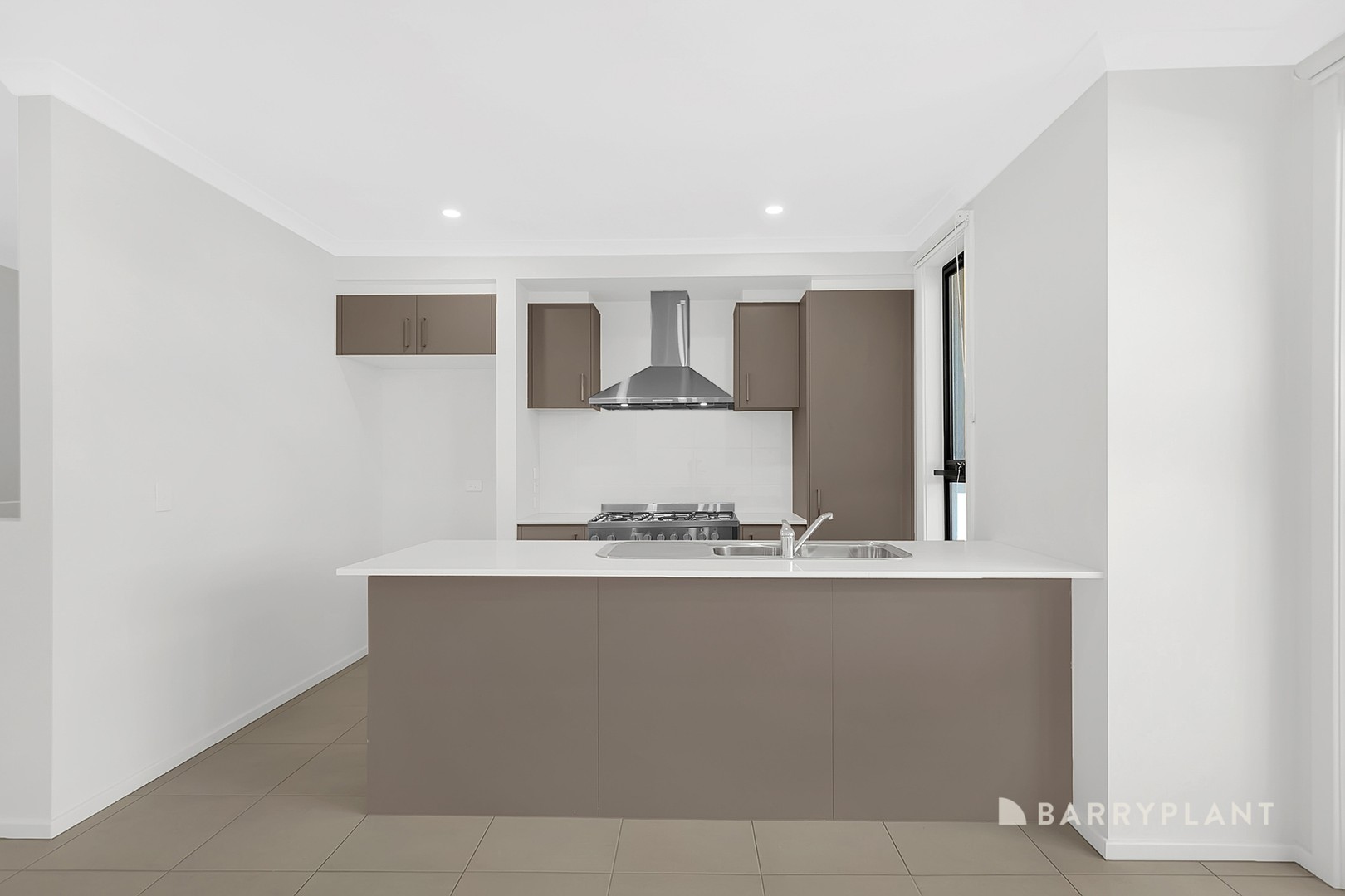 832B Plenty Road, South Morang, VIC 3752 - Thumbnail 1 - 08/05/2025