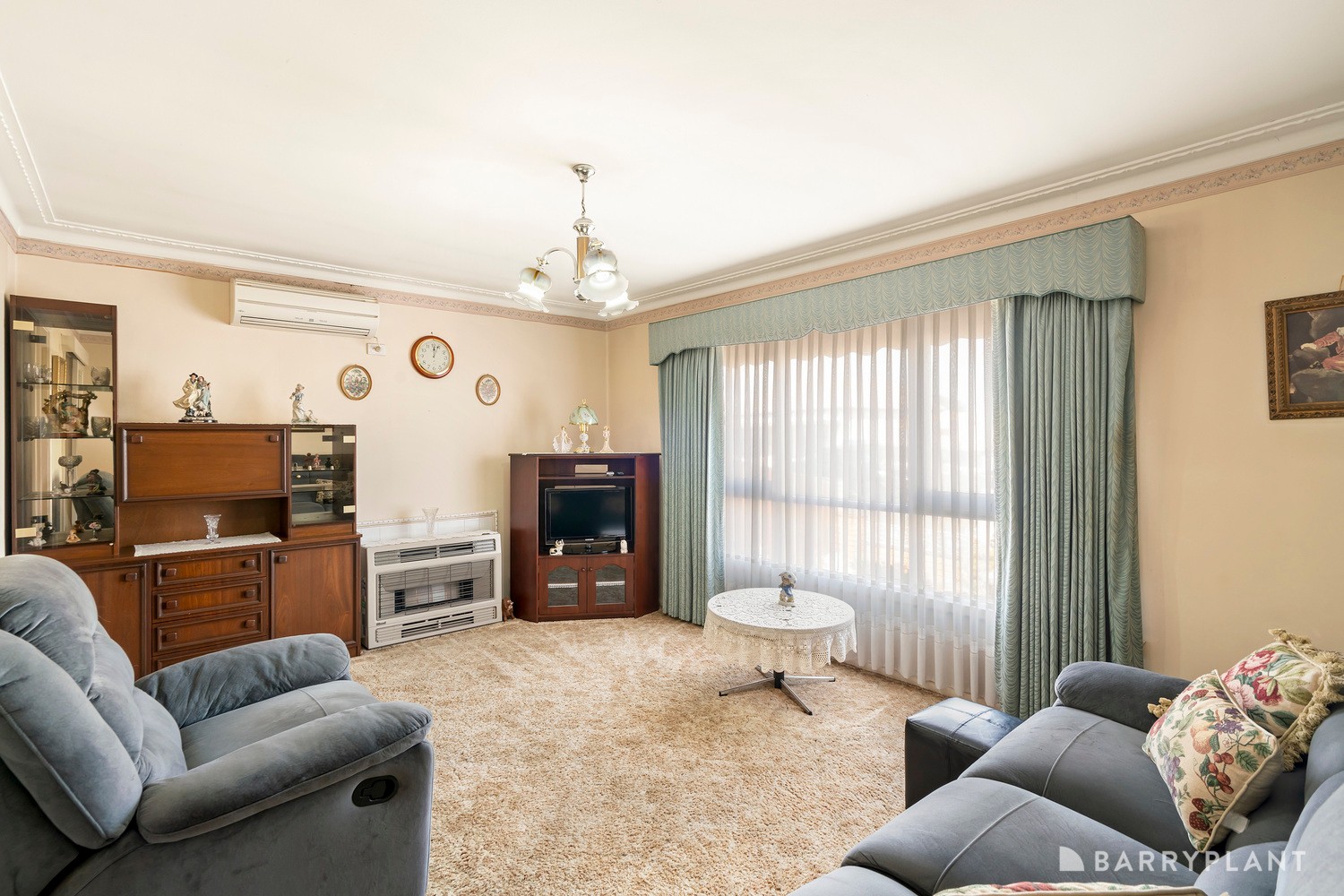 84 Alexander Street, Seddon, VIC 3011 - Thumbnail 2 - 03/04/2025