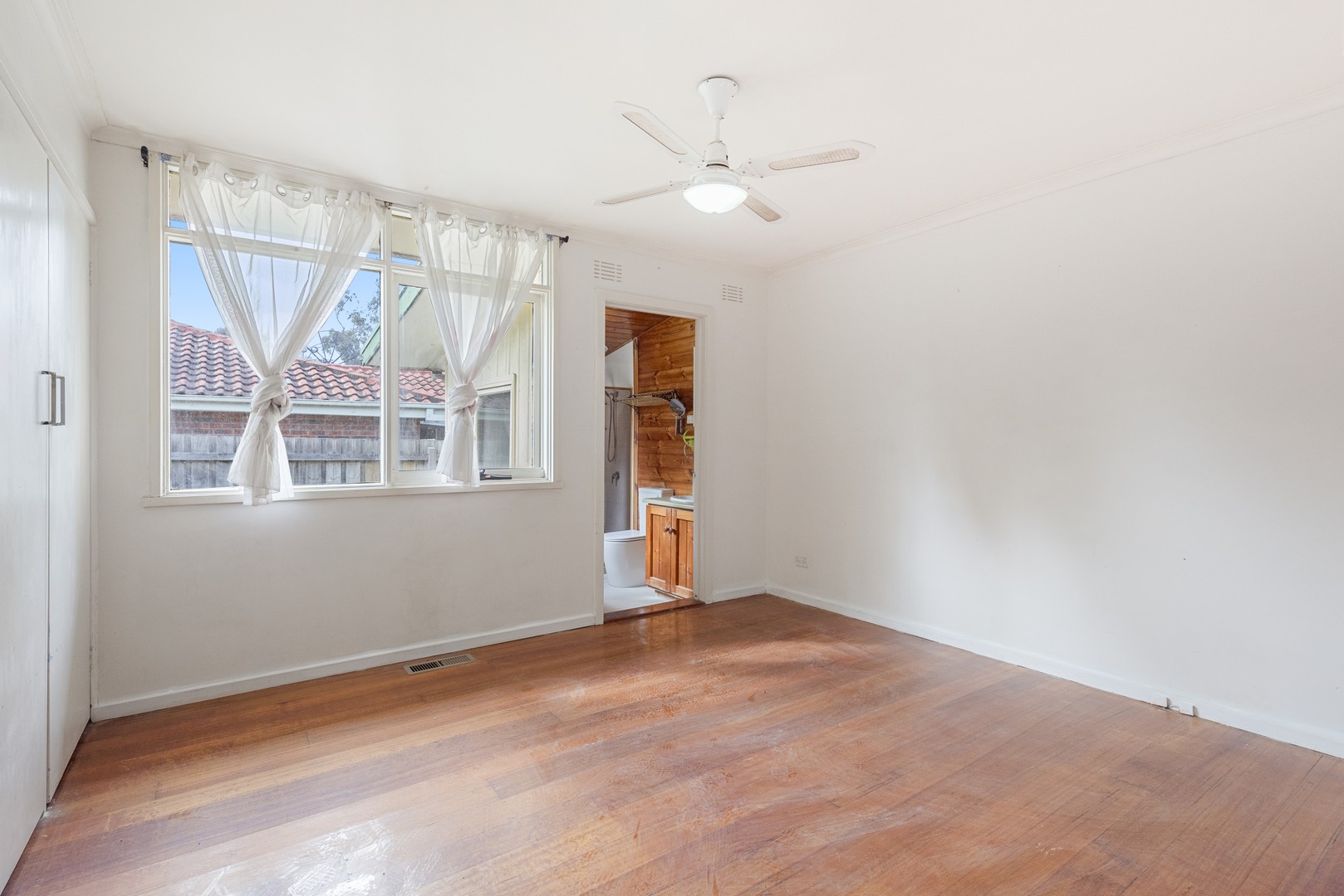 84 Anne Road, Knoxfield, VIC 3180, Knoxfield - Thumbnail 4