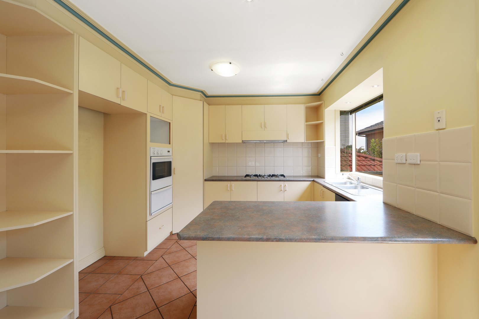 84 Dandelion Drive, Rowville, VIC 3178, Rowville - Thumbnail 3