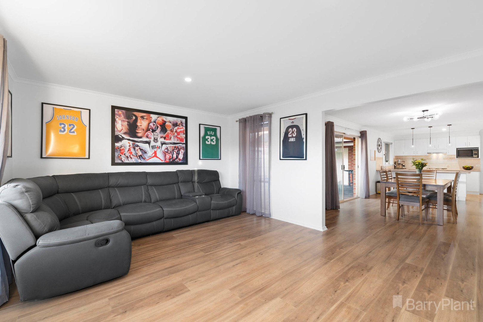 84 Ebony Drive, Pakenham, VIC 3810, Pakenham - Thumbnail 5