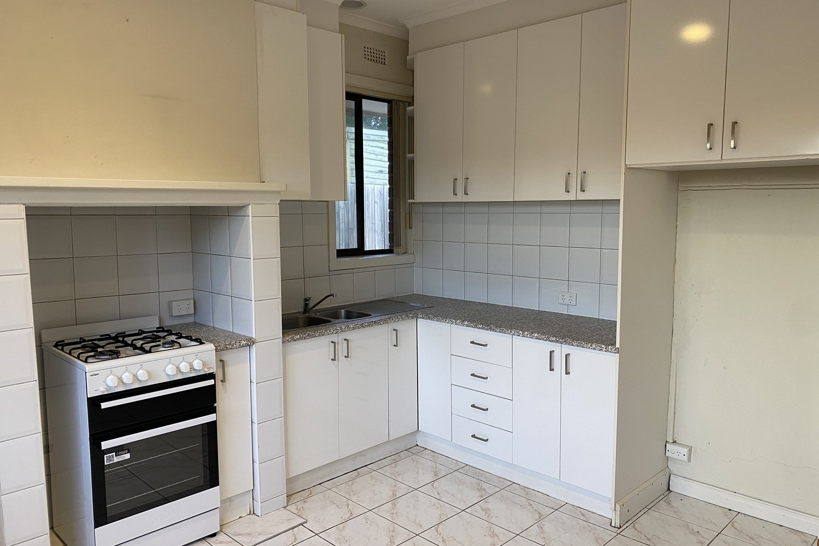 84 Elizabeth Street, Coburg North, VIC 3058, Preston - Thumbnail 3
