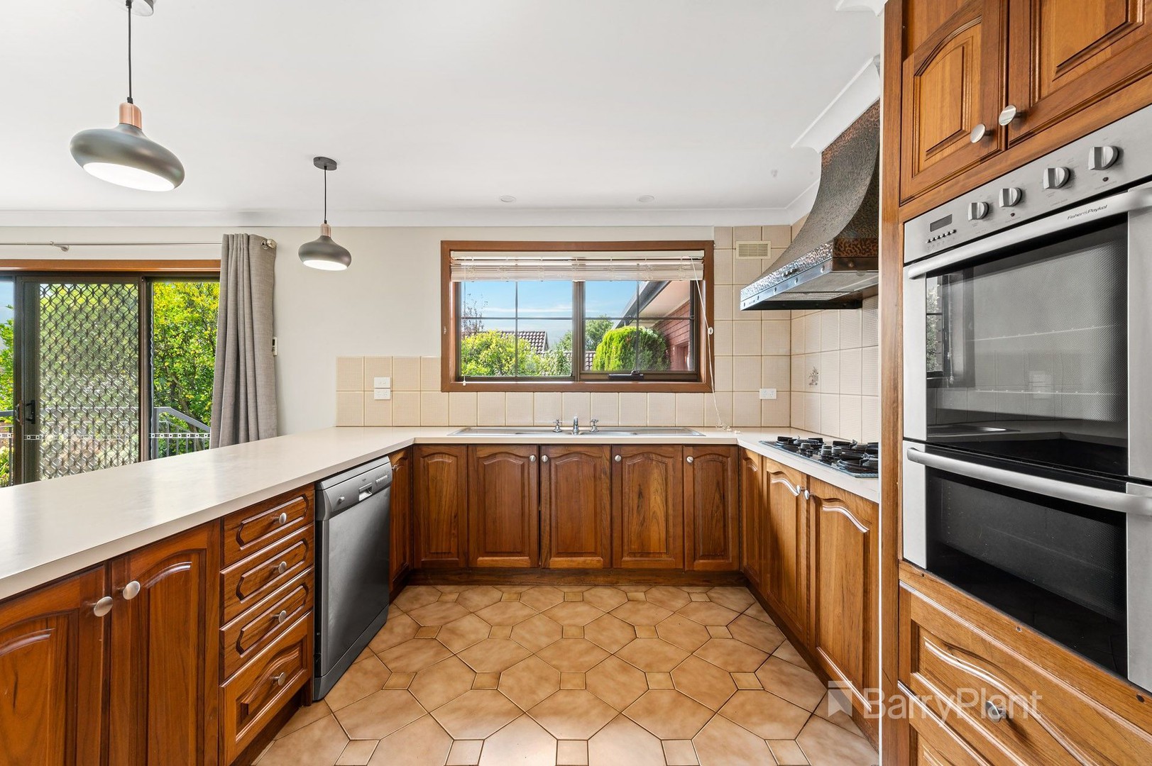 84 Melissa Street, Donvale, VIC 3111, Donvale - Thumbnail 2