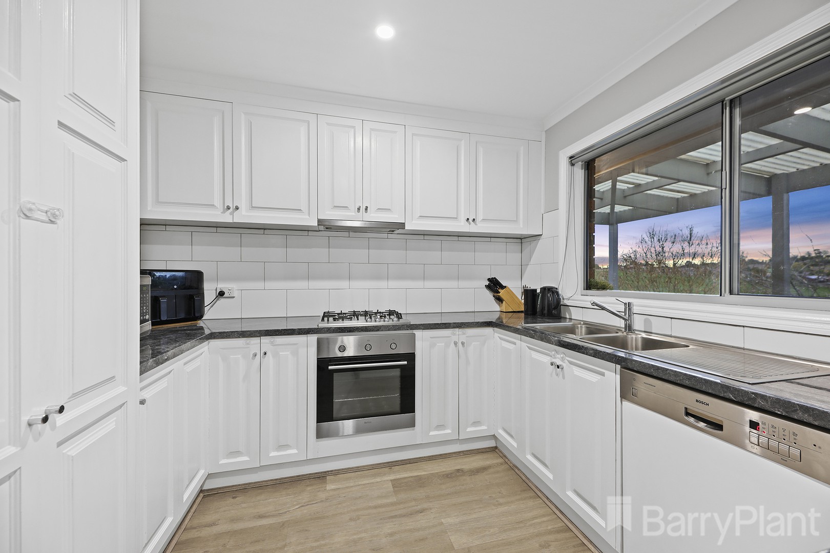 84 Stoddarts Road, Warragul, VIC 3820, Warragul - Thumbnail 6