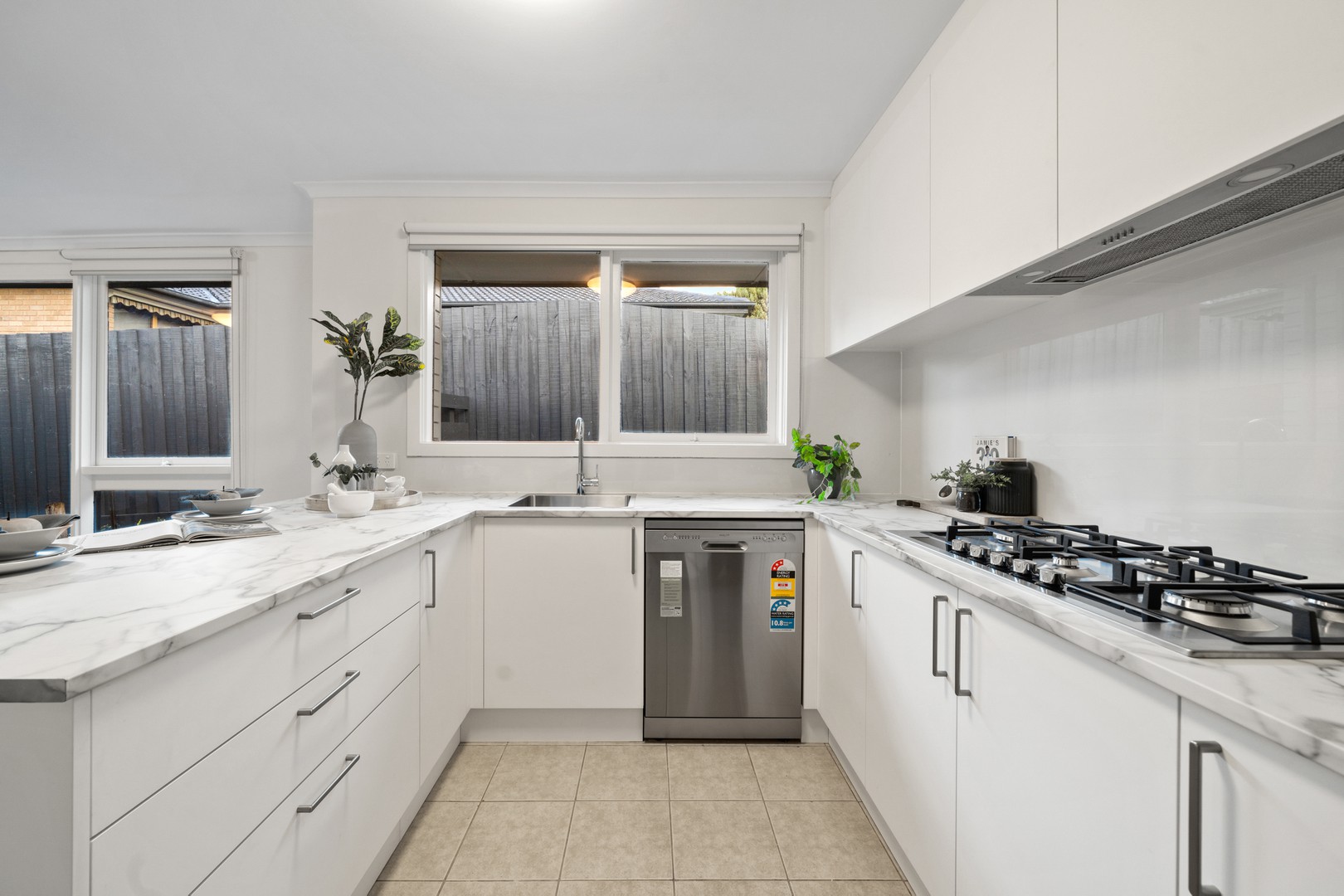 84 Swanston Street, Bulleen, VIC 3105, Bulleen - Thumbnail 3