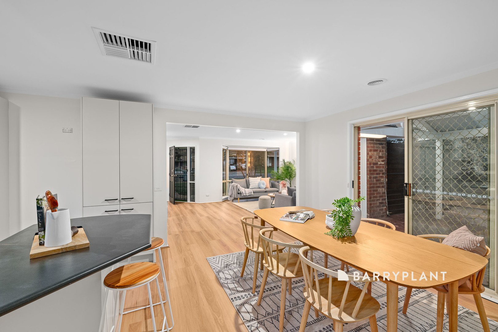 85 Amber Crescent, Narre Warren, VIC 3805, Narre Warren - Thumbnail 5