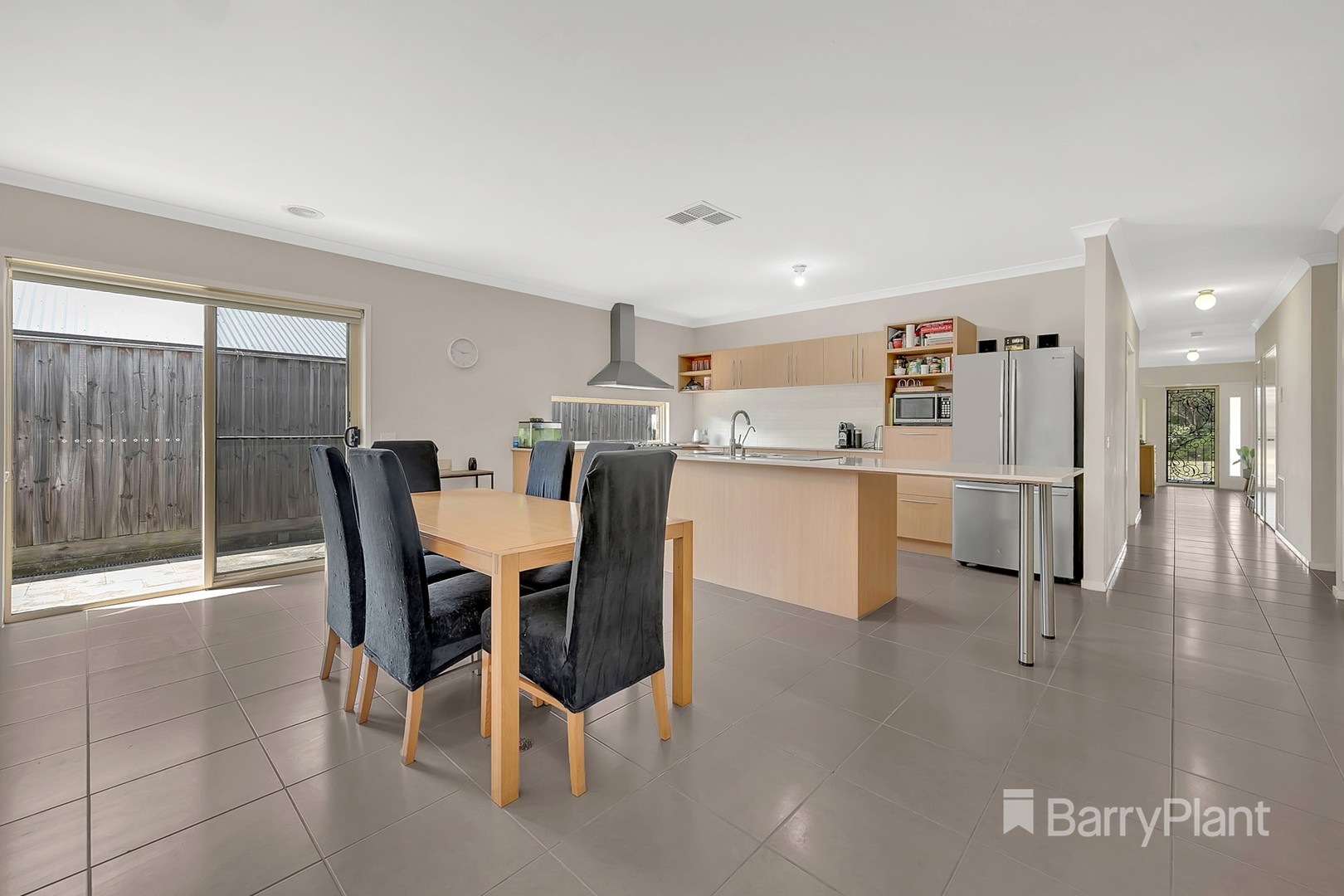 85 Bushmans Way, South Morang, VIC 3752, South Morang - Thumbnail 4
