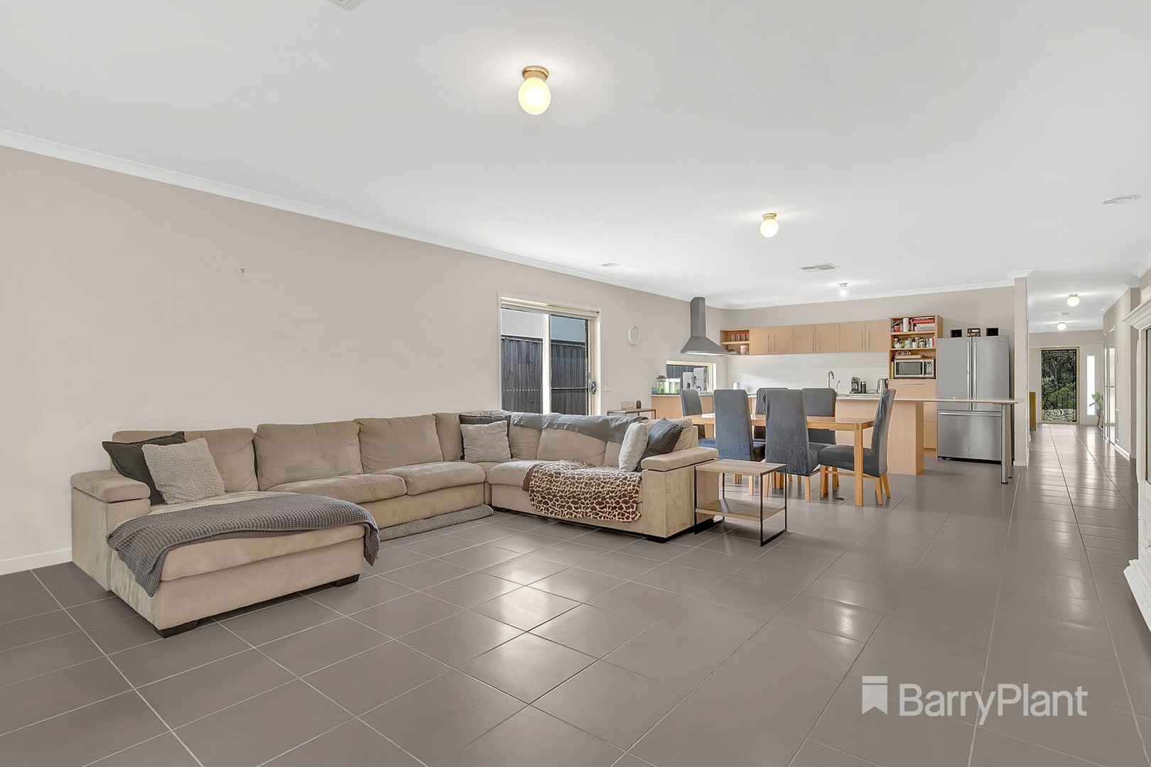 85 Bushmans Way, South Morang, VIC 3752, South Morang - Thumbnail 5
