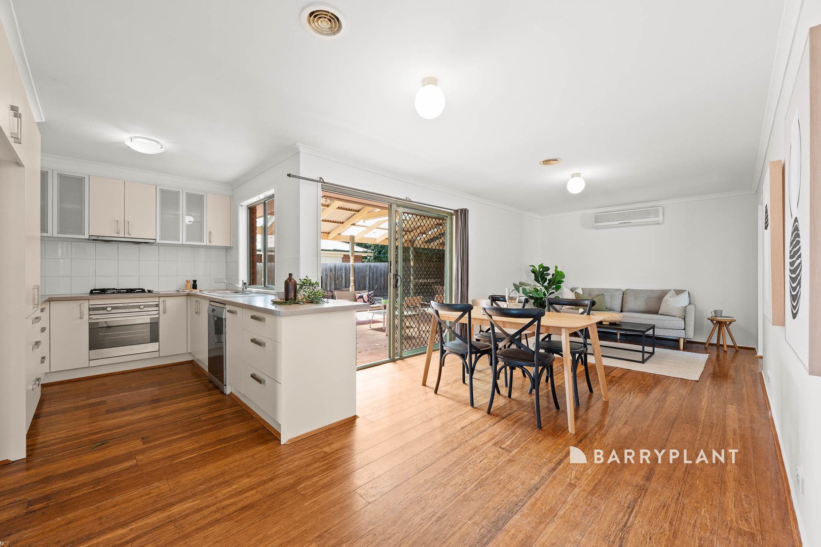 85 Ebony Drive, Pakenham, VIC 3810, Pakenham - Thumbnail 3