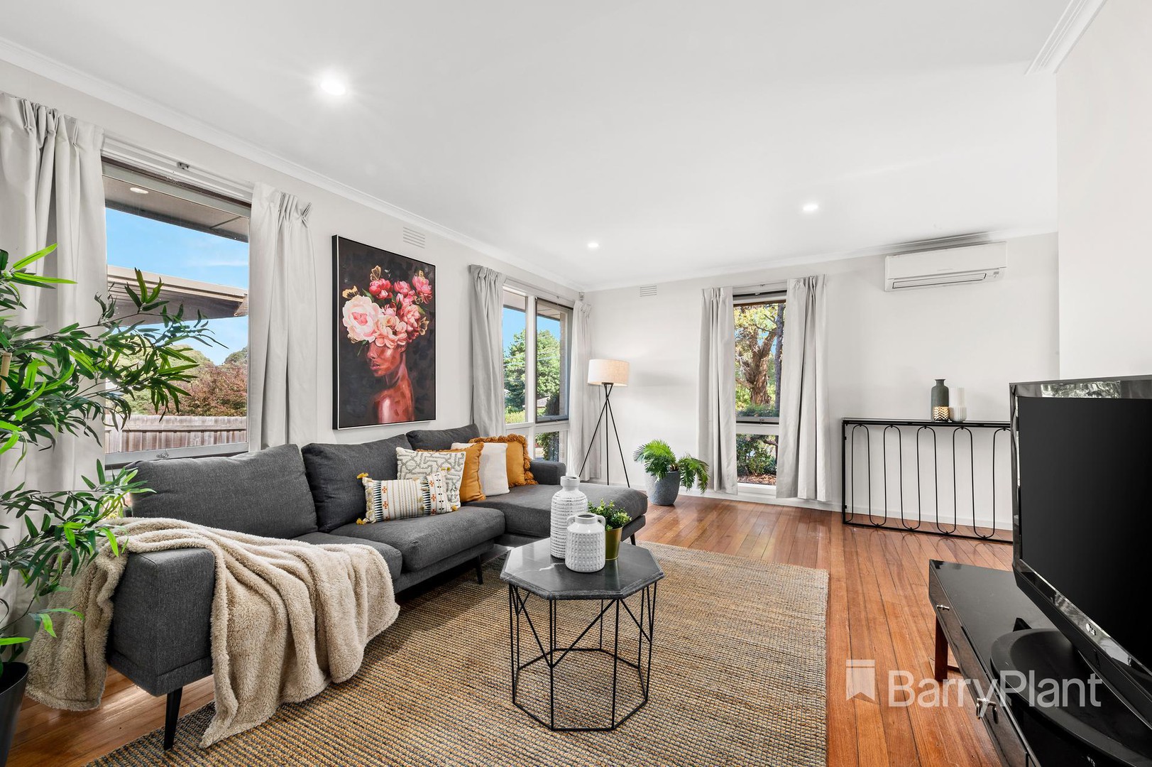 85 Harborne StreetMacleod, VIC 3085, Macleod - Thumbnail 2