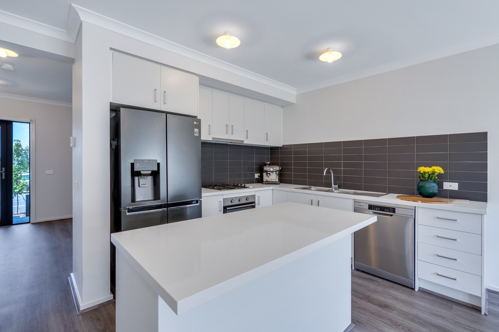 85 Klandy Drive, Kalkallo, VIC 3064, Kalkallo - Thumbnail 2