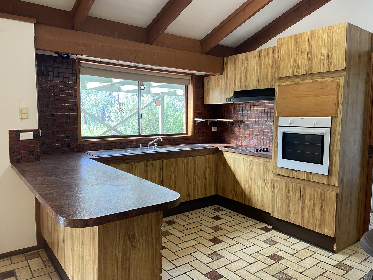 85 Patullos Road, Hurstbridge, VIC 3099, Hurstbridge - Thumbnail 6