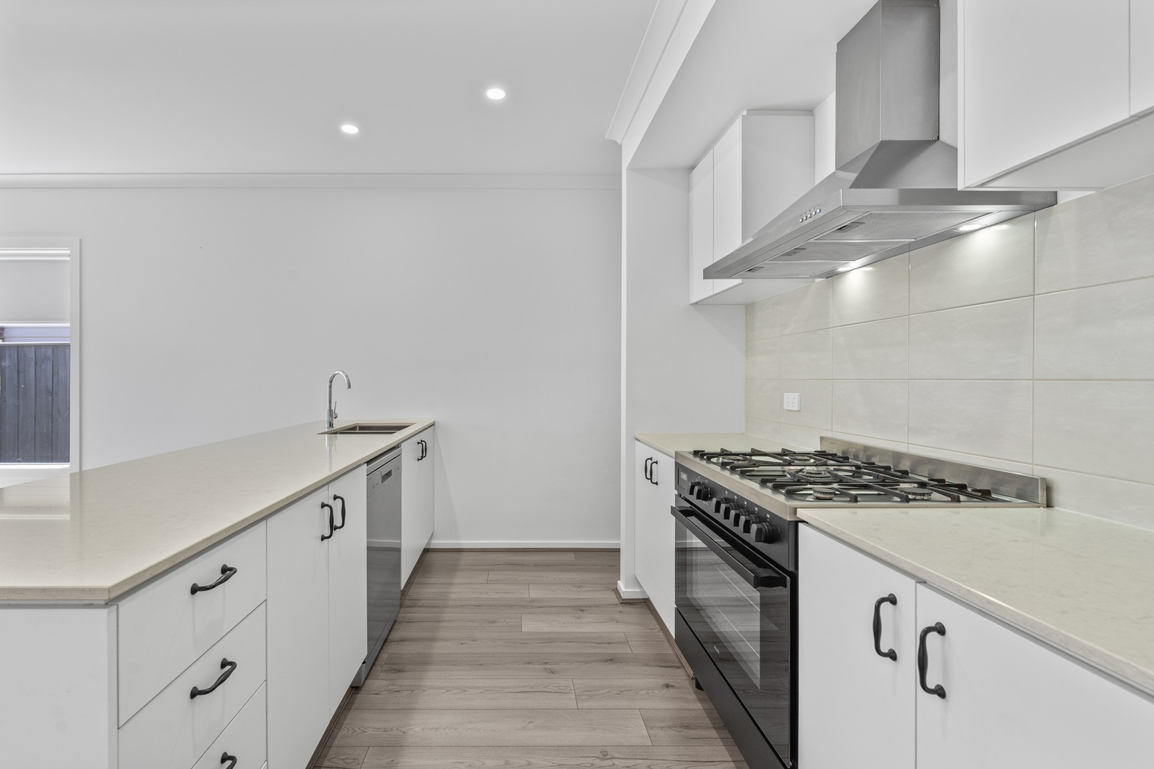 85 Saric Street, Fraser Rise, VIC 3336, Fraser Rise - Thumbnail 4