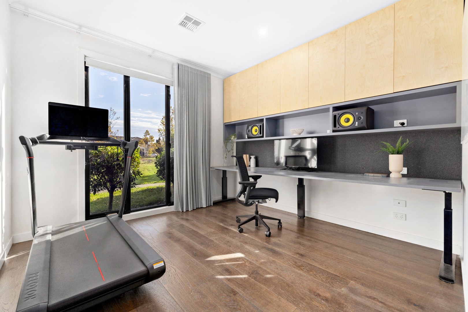 85 Signature Boulevard, Sanctuary Lakes, VIC 3030, Point Cook - Thumbnail 6