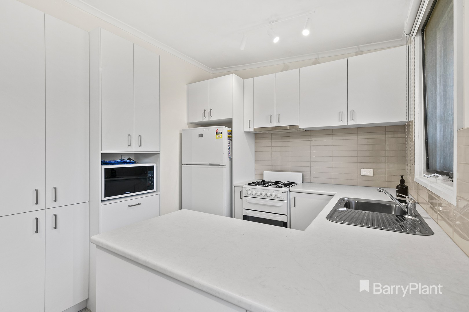 85 Westmere Crescent, Coolaroo, VIC 3048, Coolaroo - Thumbnail 4