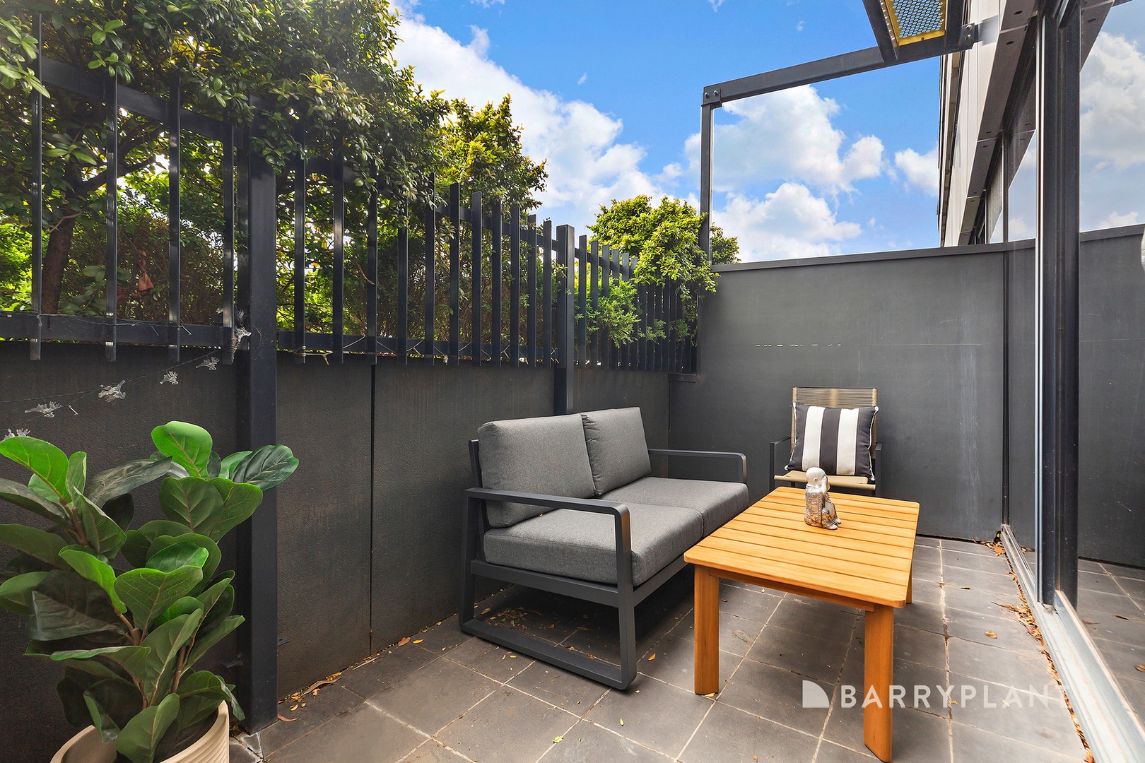 855/18 Mt Alexander Road, Travancore, VIC 3032 - Thumbnail 2 - 10/11/2025
