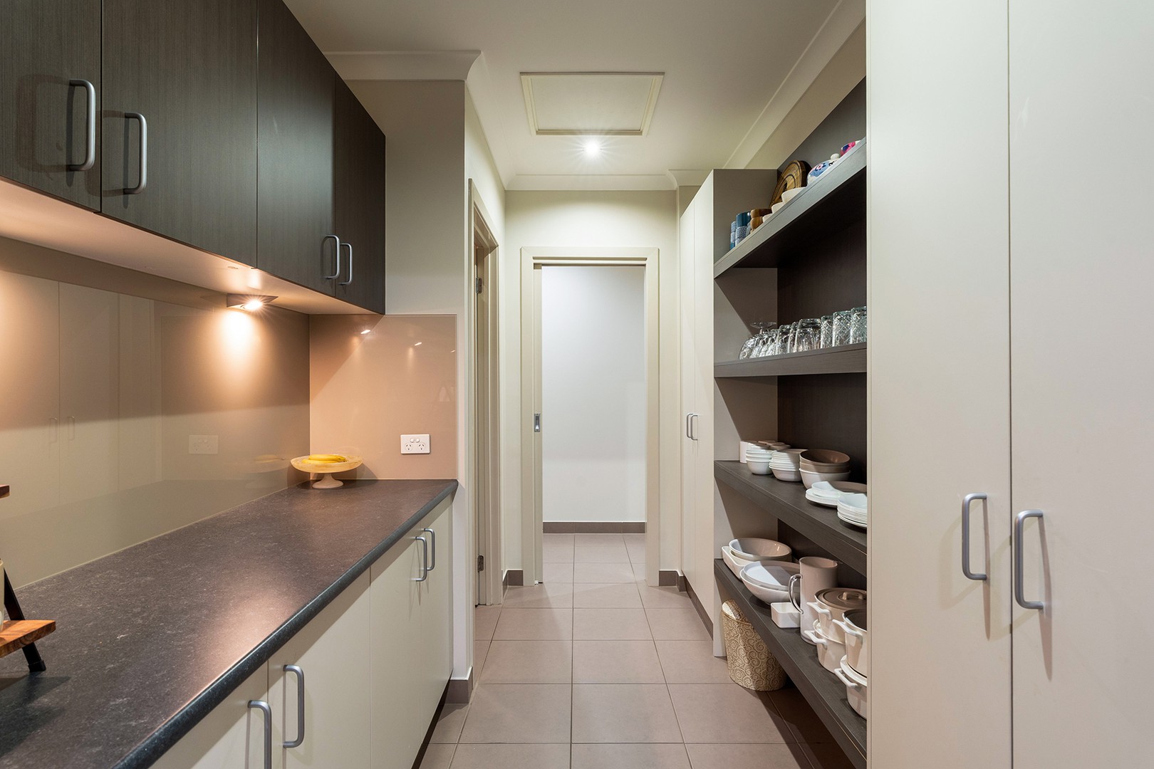 86 Bridgehaven Drive, Craigieburn, VIC 3064, Craigieburn - Thumbnail 5