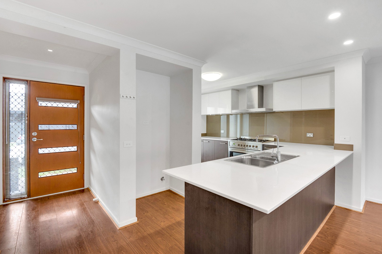 86 Gateshead Street, Craigieburn, VIC 3064, Craigieburn - Thumbnail 2