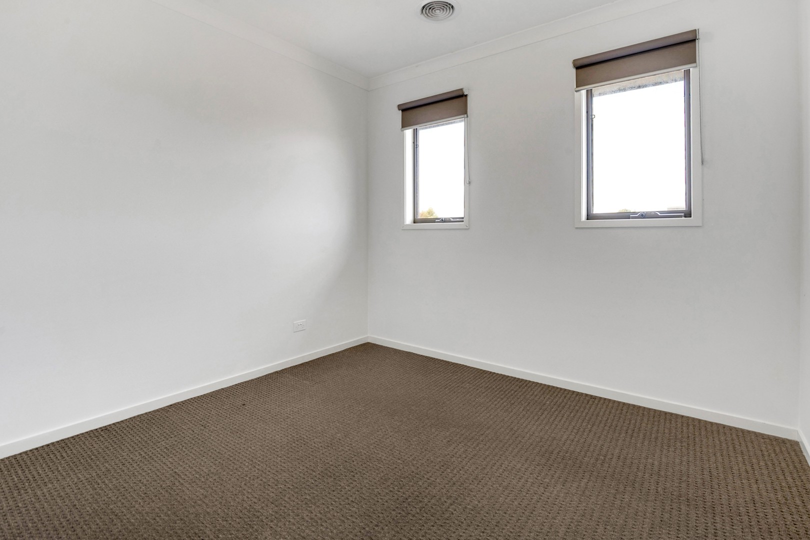 86 Gateshead Street, Craigieburn, VIC 3064, Craigieburn - Thumbnail 6