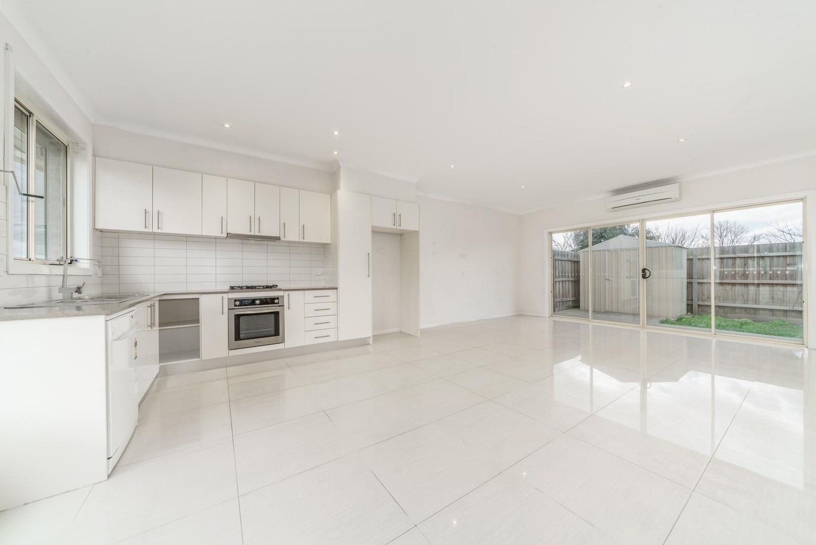 86 Graham Street, Broadmeadows, VIC 3047, Broadmeadows - Thumbnail 2