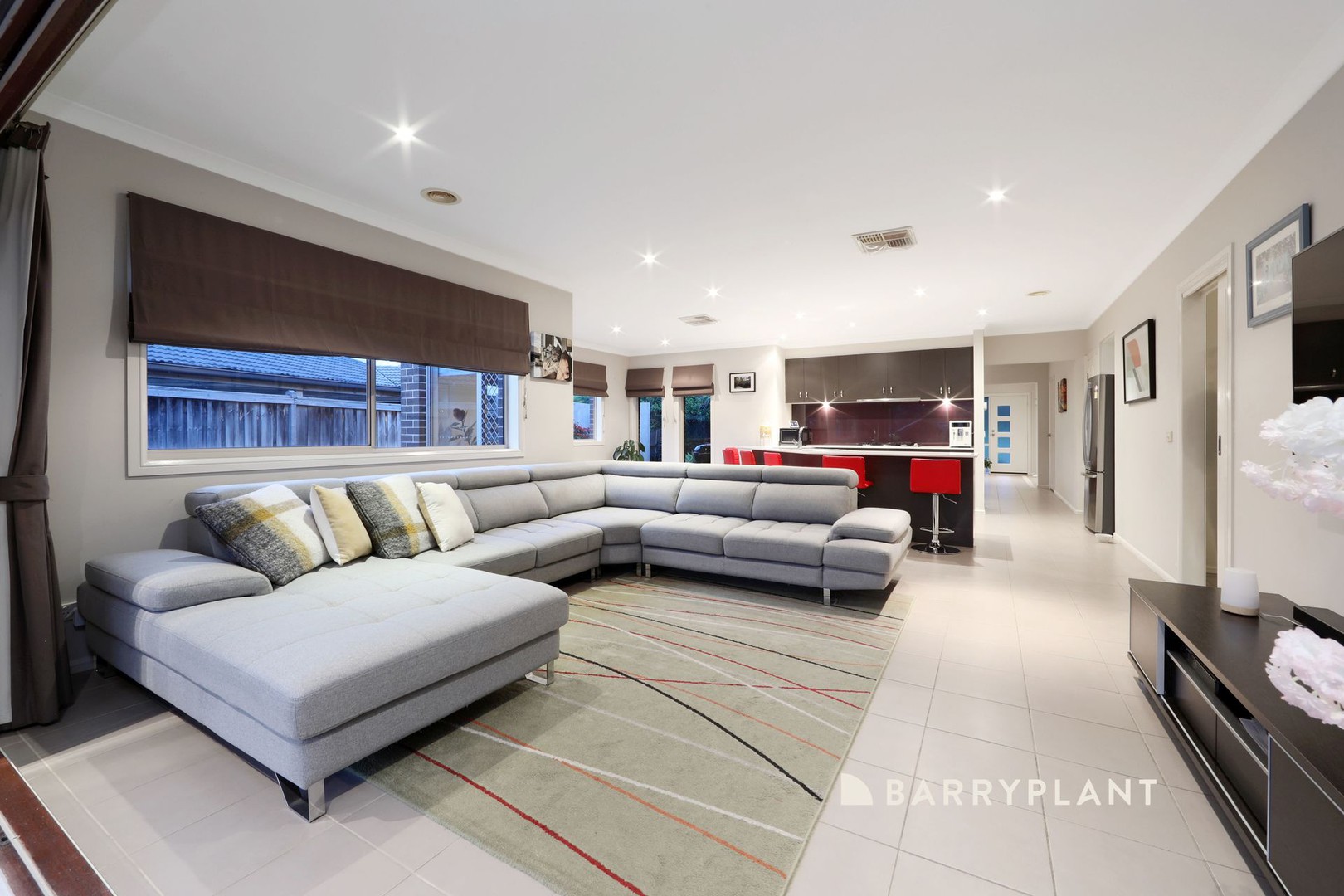 86 Jubilee Drive, Rowville, VIC 3178 - Thumbnail 2 - 20/11/2025