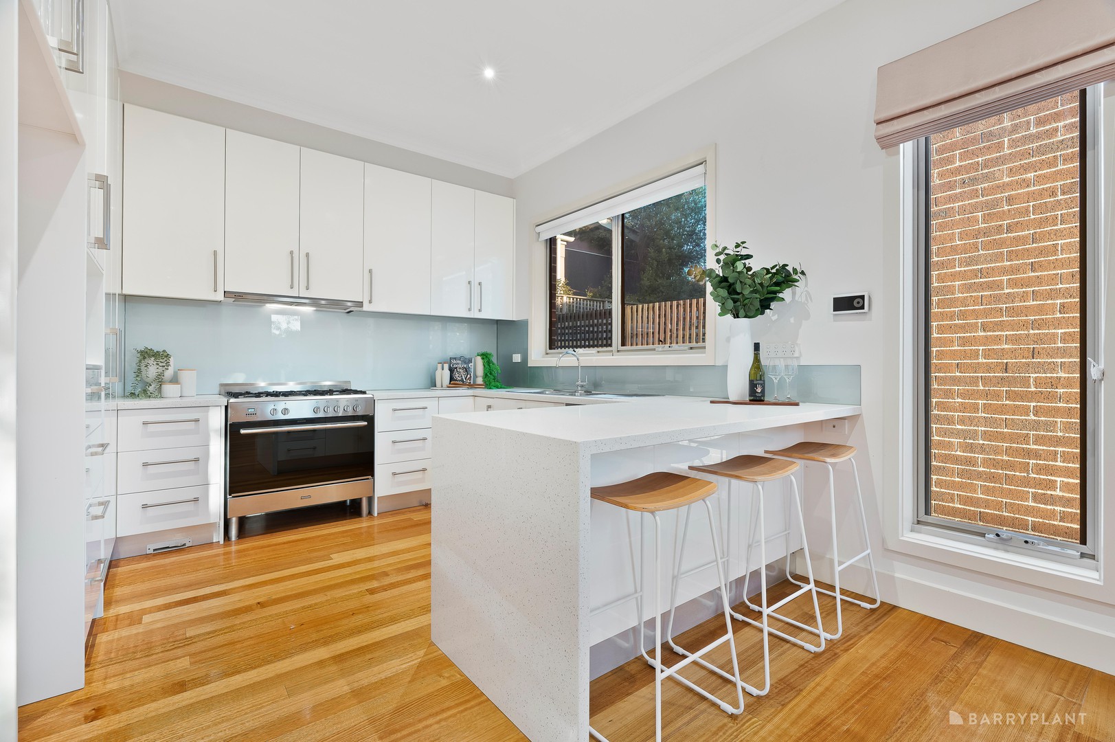 86 Latrobe Street, Bulleen, VIC 3105, Bulleen - Thumbnail 4