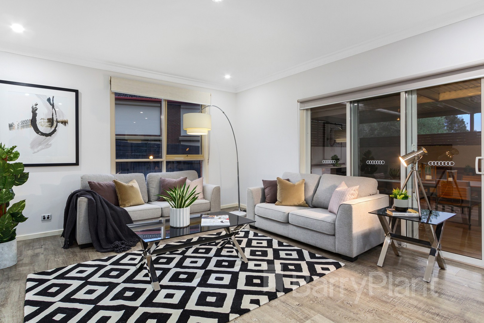 86 Mowbray Drive, Wantirna South, VIC 3152, Wantirna South - Thumbnail 2