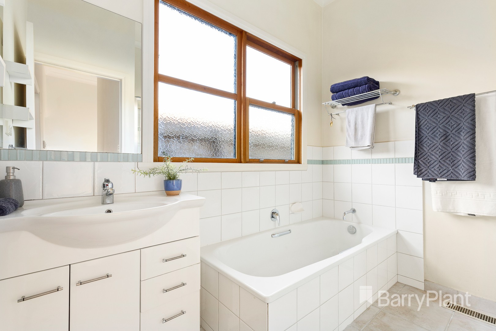 86 Napoleon StreetEltham, VIC 3095, Eltham - Thumbnail 8