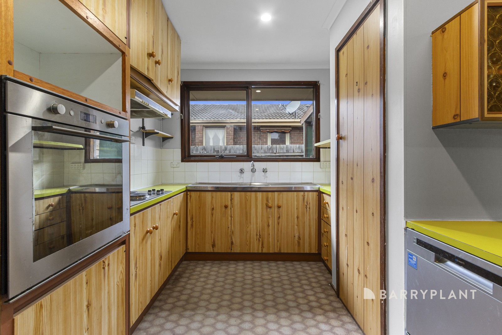 86 Rachelle Drive, Wantirna, VIC 3152, Wantirna - Thumbnail 4