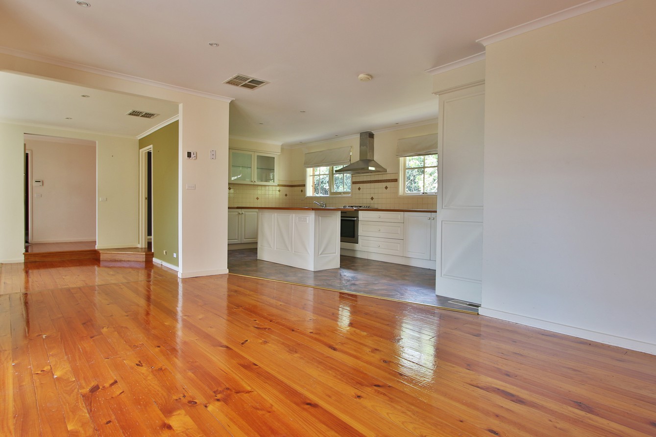 86 Santa Rosa Blvd, Doncaster East, VIC 3109, Doncaster East - Thumbnail 2