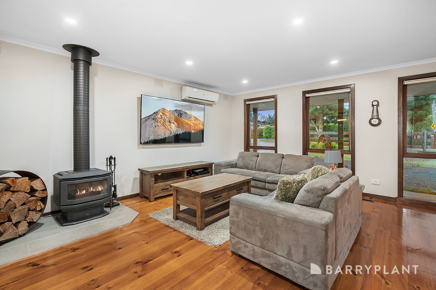 86 Taylor Road, Mooroolbark, VIC 3138, Mooroolbark - Thumbnail 2