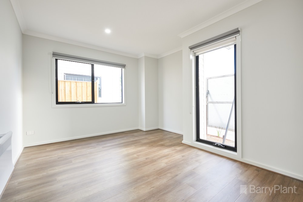 86 Viewbright Road, Clyde North, VIC 3978, Clyde North - Thumbnail 5