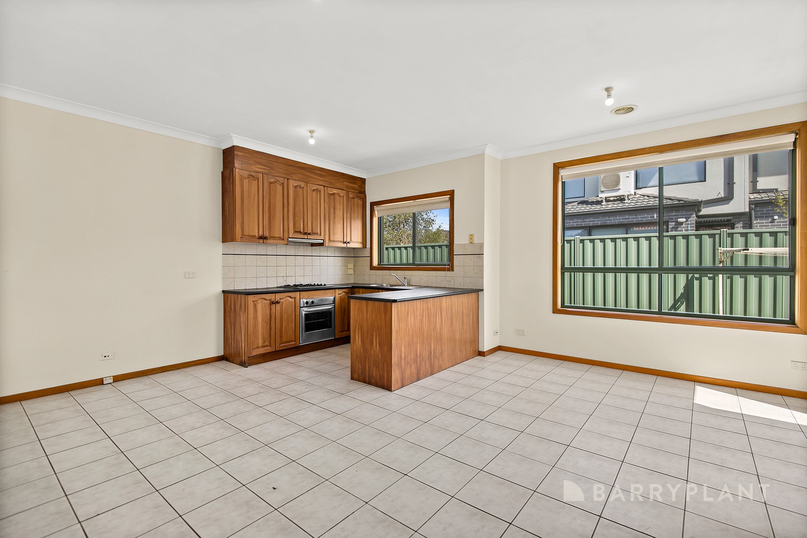 869A Pascoe Vale Road, Glenroy, VIC 3046, Glenroy - Thumbnail 2