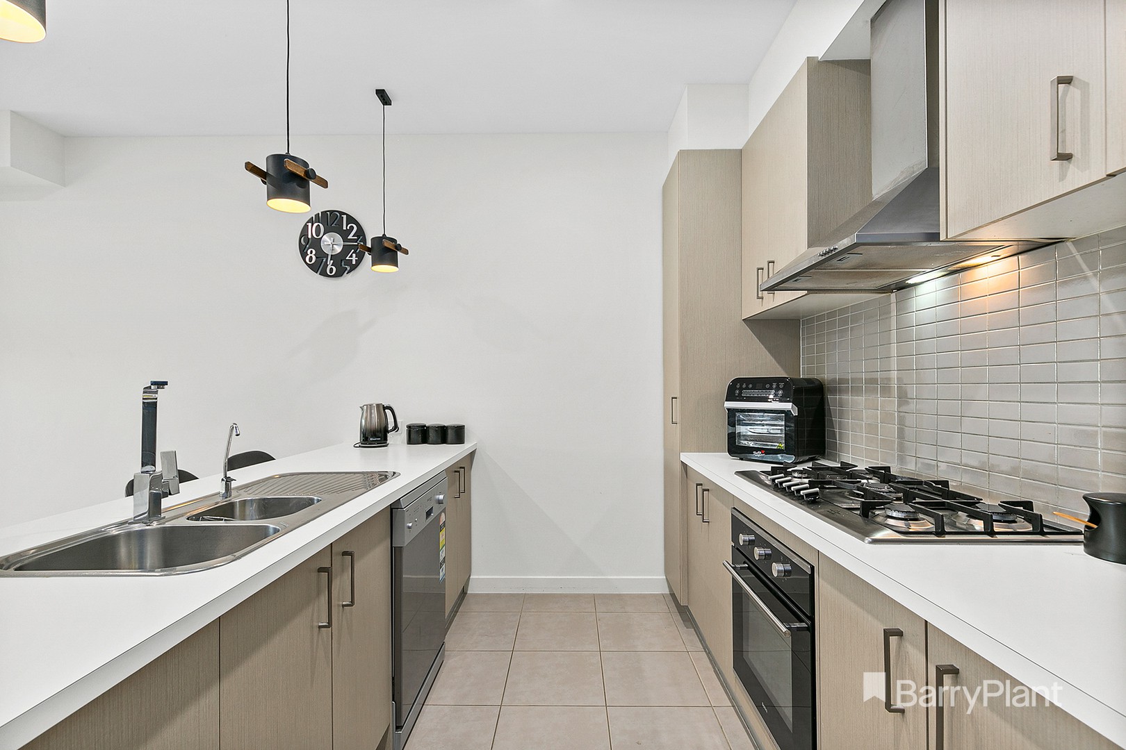 86D Royal Terrace, Craigieburn, VIC 3064, Craigieburn - Thumbnail 5